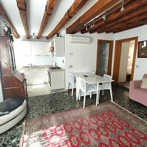 https://carialto-venice.hotelinveneto.com